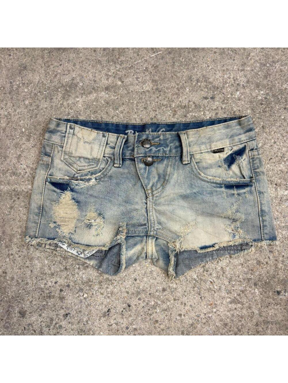 Vintage Y2K Low Rise Denim Micro Shorts Bleach Wash LW